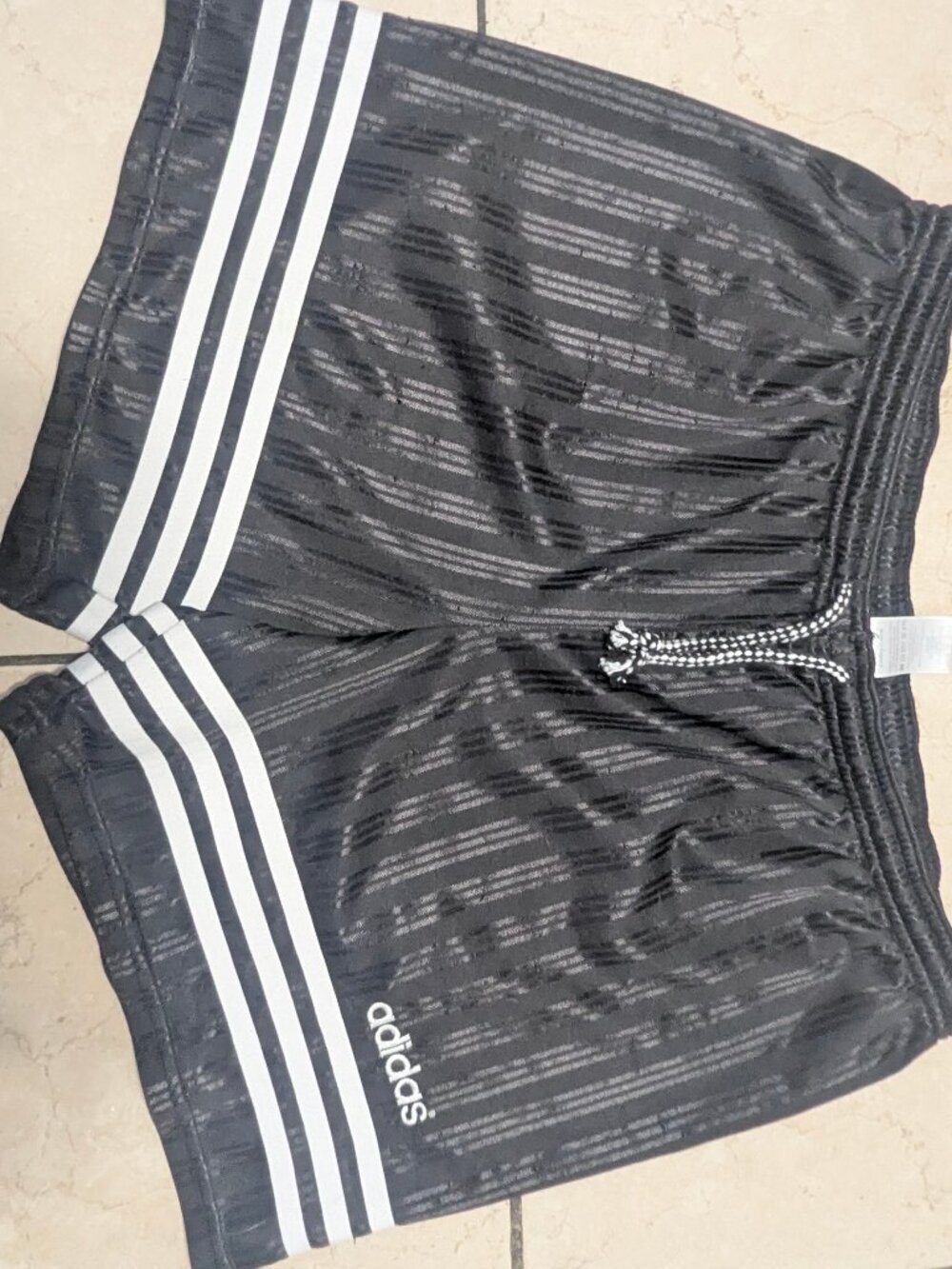 Vintage Adidas 1994 Men's Black Shorts – Size Large